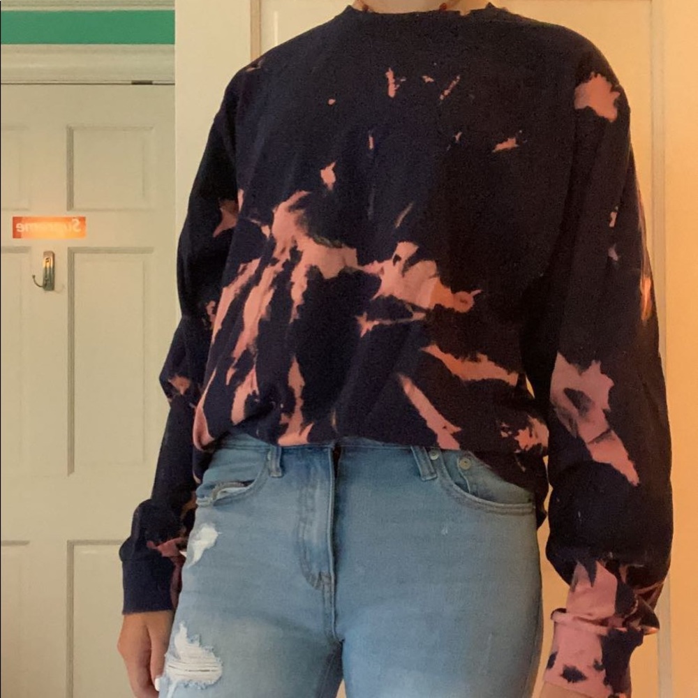 Bleached Hanes Crewneck Long-Sleeve Tee-Shirt